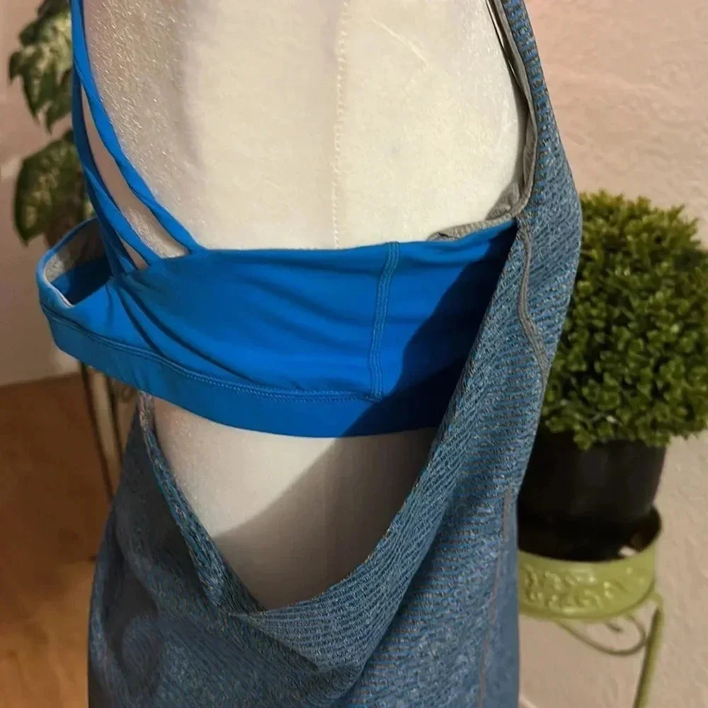 Lululemon blue tank top size 12